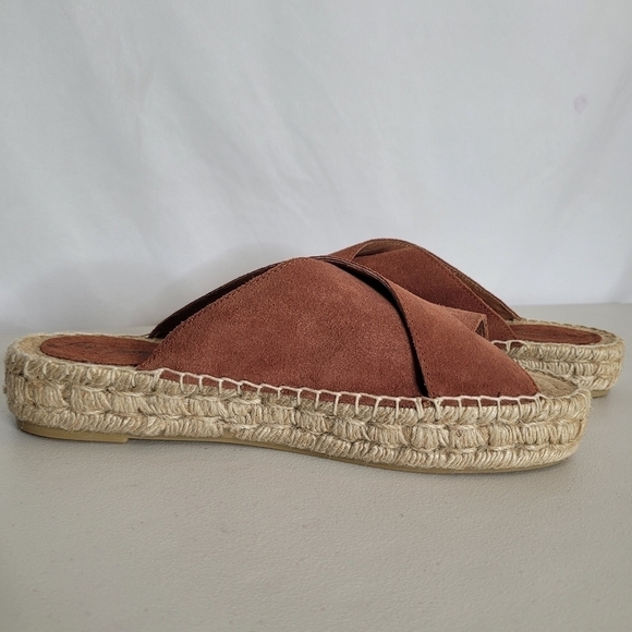 Free People Tuscan Suede Slip On Espadrille Sandals in Rust - Size 38 (US 7.5/8) - Picture 3 of 16
